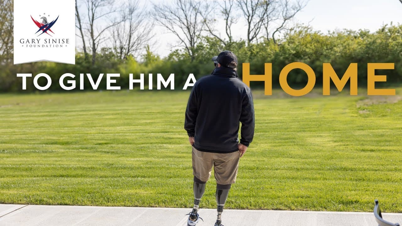Gary Sinise Gives a New HOME to Wounded HERO